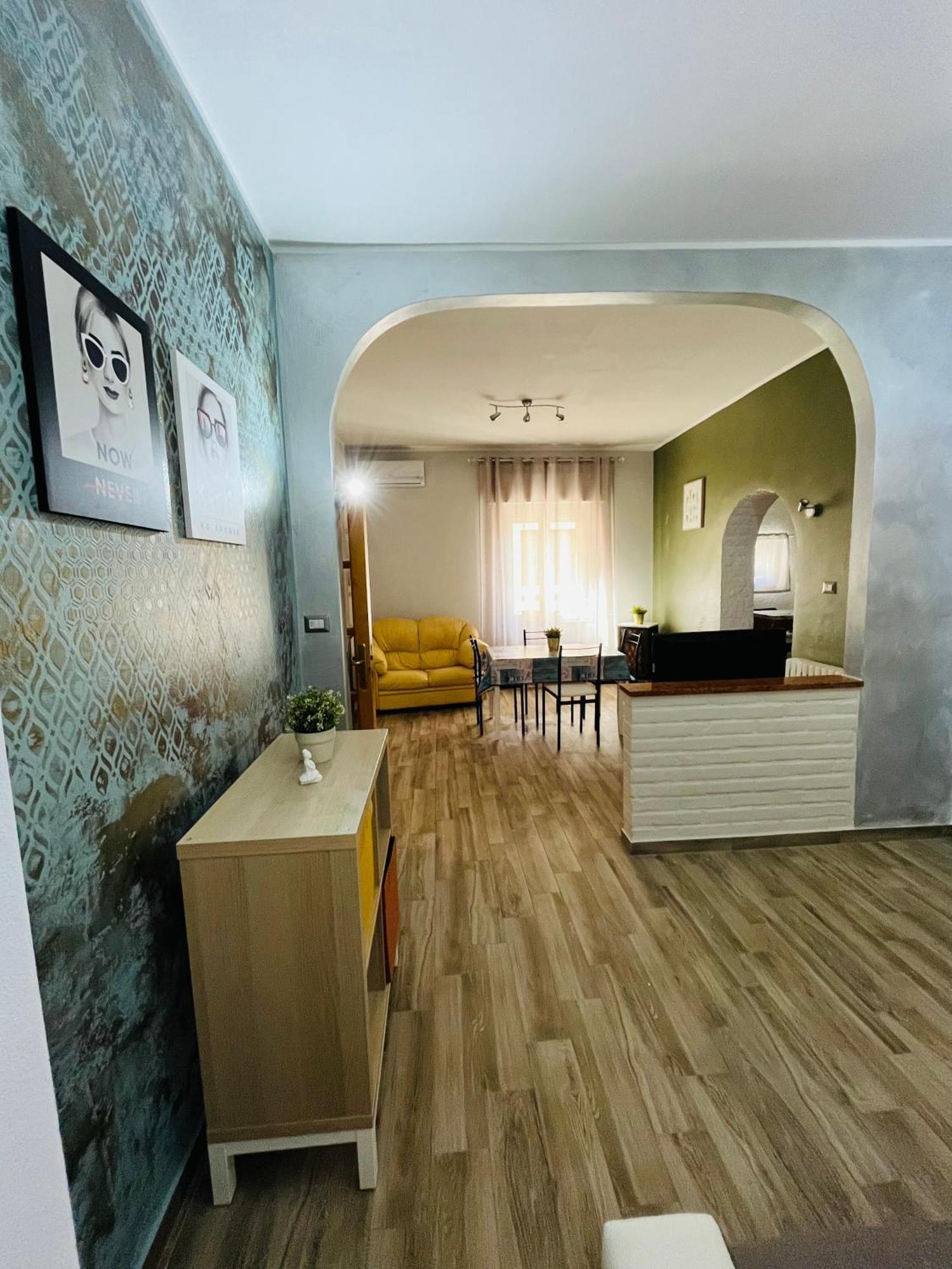 Bouganville Casa Vacanza Ambiente Climatizzato Con Wi Fi Пинето Экстерьер фото